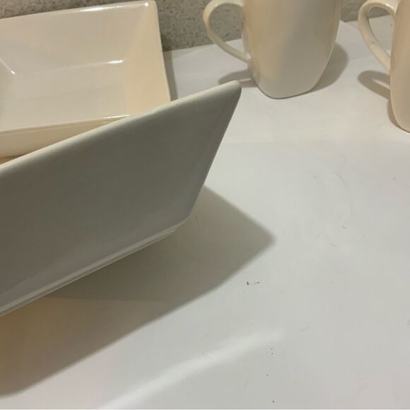 2 White Square Soup Cereal Bowls 10 Ten Strawberry Street 7 1/4” and 2 mugs G25 - Picture 4 of 7